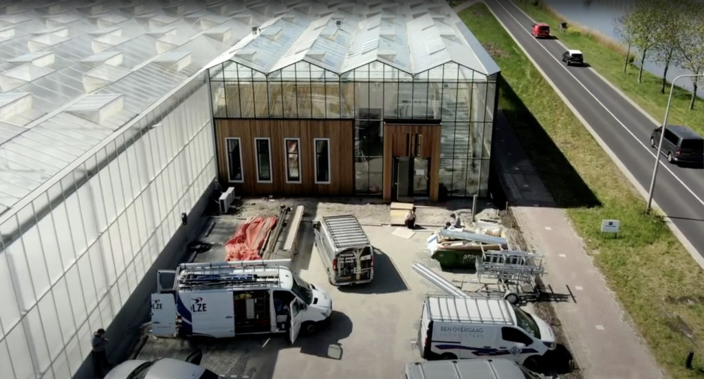 In april 2020 werd de laatst hand gelegd aan de afwerking van de entree van Tomato Vision.